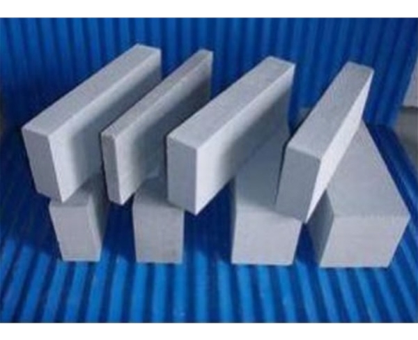 蒸壓加氣輕質(zhì)混凝土板