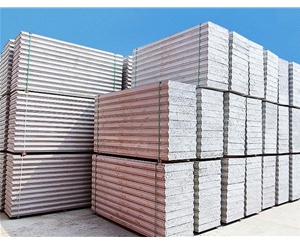 輕質(zhì)隔墻板